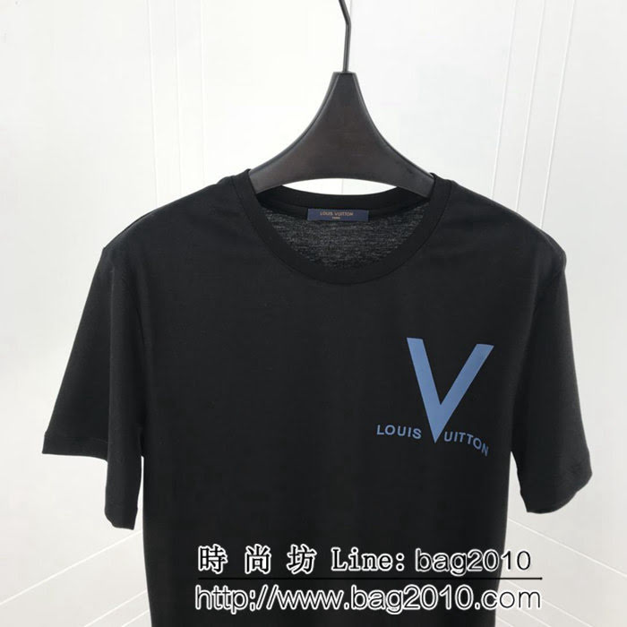 LV路易威登 19ss最新款 前後字母印花 黑色短袖 高版本情侶款 男女同款 ydi2384